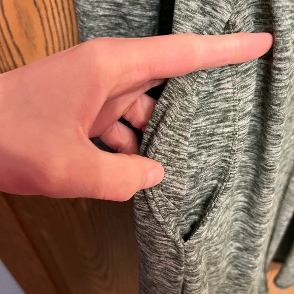 Green cardigan - Picture 3 of 4